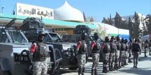 رئيس ديوان التشريع يطالب بدخول الأمن العام للحرم الجامعي لحمايتها