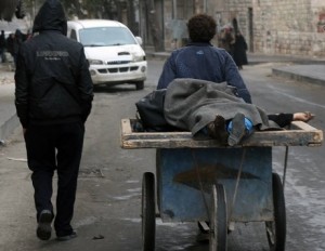 تقرير صادم.. الجثث تتحلل في شوارع حلب بعد امتلاء مقابرها