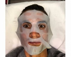 بالصور .. لن تصدقوا كيف كان شكل اللاعب كريستيانو رونالدو !!