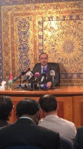 صرف منحة الـ 20 دينار عبر بنك القاهرة عمان