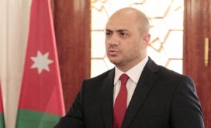 عربيات: التحقيق مستمر بتقاضي إمام 48 ألفا راتبا شهريا