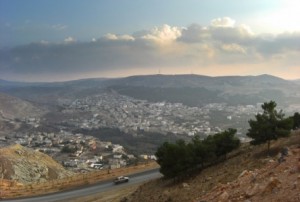 انخفاض درجات الحرارة واجواء باردة الاربعاء