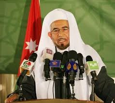 "قبول استقالة قاضي القضاة احمد هليل من كافة مواقعه