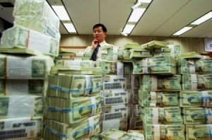 “أمرٌ فاجأ اللصوص وكثيراً من الناس” .. ما هي كمية المال القصوى التي تحتفظ بها البنوك؟