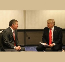 صحيفة : تحول في سياسة ترامب بعد لقاء الملك