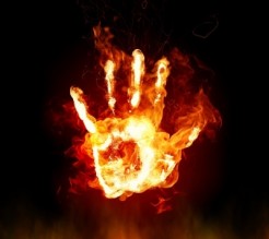 وفاة بحريق منزل في المقابلين