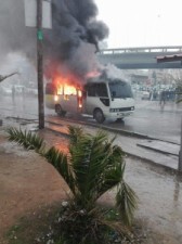 رسمياً ..الامن العام : السائق يعمل بتصريح منتهي ومتلاعب بتغيير اسم الخط ..والباص منتهي الترخيص