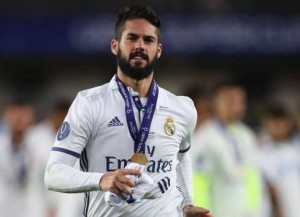 برشلونة يقدم عرضًا لنجم ريال مدريد