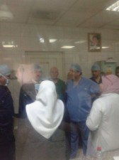 بالصور..حريق القويسمة .. وفـاة الاب و طفل و 5 آخرين على جهاز التنفس ..والشياب يعاودهم بالمستشفى