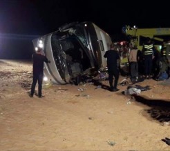 بالصور...وفيات واصابات بتدهور حافلة اردنيين في تبوك