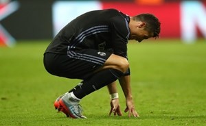 فضيحة أخلاقية قد تنهي مسيرة رونالدو!