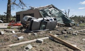 عواصف قوية تودي بحياة 14 شخصا في الولايات المتحدة