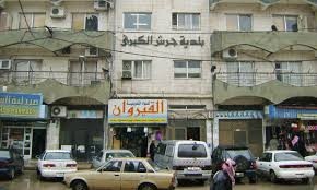 الامن يكثف تواجده بمحيط بلدية جرش.. والعدوان: اجراء اعتيادي