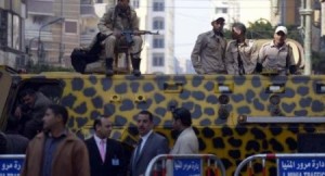 مقتل 25 قبطيا في هجوم على حافلة تقلهم جنوبي مصر