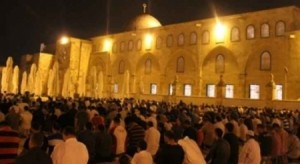 توضيح من الإفتاء حول صلاة التراويح