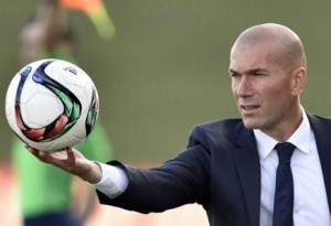 زيدان يستعين بفيلم لتحفيز نجوم الريال