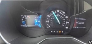 بالفيديو .. ماذا سيحدث للسيارة إذا غيرت السير للخلف وهي بسرعة 100 كم؟