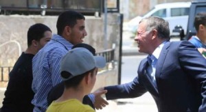 الملك يقوم بزيارة مفاجئة لمركز التأهيل والتشغيل المهني للمعاقين في الرصيفة