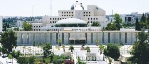 الحكومة والنواب بانتظار استثنائية خالية من المشاحنات