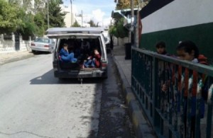 الخصاونة: الاعلان عن تعليمات نقل طلبة المدارس خلال أيام