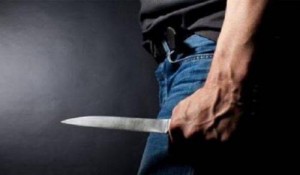 حدث يقدم على محاولة الانتحار طعناً بالاغوار الشمالية