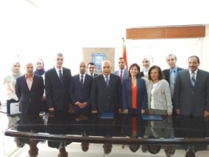 اتفاقية بين جامعة عمان الأهلية ووزارة تطوير القطاع العام لتنفيذ برنامج الماجستير في الإدارة الحكومية