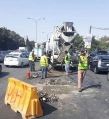 تحويل جزئي للطريق في شارع الملك عبدالله الثاني