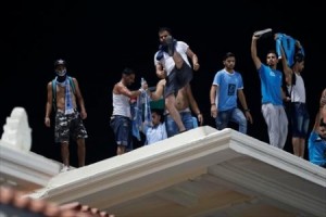 الافراج عن مشجعي الفيصلي الموقوفين في مصر