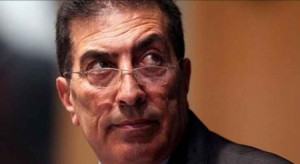 الطراونة ينتقد مغادرة نواب بعد بدء الجلسات: "جايين تحضروا خمس دقائق وتطلعوا"