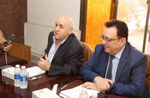 حداد يوجه رسائل لحل قضايا النقل العام خلال محاضرته في "حماية المستهلك"