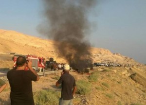 الأمن يفتح طريق الاغوار الجنوبية – الكرك أغلقه محتجون على نتائج الانتخابات