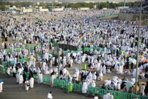 مليوني حاج يتوافدون الى صعيد عرفات