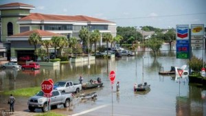ترامب يريد 8 مليارات دولار "مبدئيا" لمواجهة "هارفي"