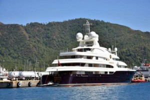 فبركة وافتراء ... اليخت الملكي في تركيا يعود لامير سعودي وليس للملك الاردني