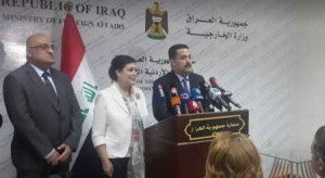 السفارة العراقية في عمان تنفي احتجاز شاحنتان اردنيتان محملتان بالخضار وفواكه