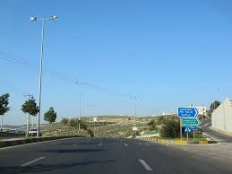 بالفيديو..حادث تدهور بشارع الاردن لشاب بث سرعته (مباشرا) على الفيس بوك