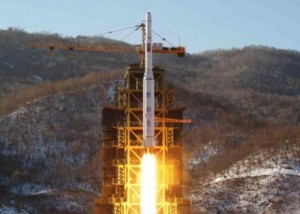 إيران تعلن إجراء تجربة ناجحة لإطلاق صاروخ "خرمشهر"