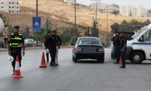 الحبس لسيدة وضعت مخدرات في مركبة زوجها لتدبير قضية له