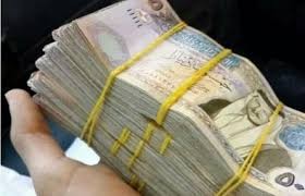 فتاة تستعين بشخص لسرقة 150 ألف دينار من صديقتها في عمان