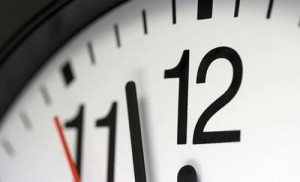 بدء العمل بالتوقيت الشتوي الجمعة