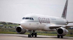 طائرة قطرية تهبط  اضطراريا  بعدما اكتشفت مسافرة خيانة زوجها أثناء الرحلة
