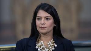 استقالة وزيرة التنمية الدولية في بريطانيا عقب لقائها مسؤولين "إسرائيليين" دون علم الحكومة