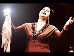 بالصور...رسالة نادرة بخط أم كلثوم تتحرى فيها عن "سمعة" رجل عراقي