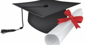 الحكومة تتجه لتعيين أوائل خريجي الجامعات للعمل في المؤسسات الحكومية