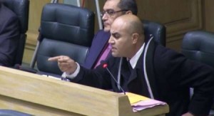 الحباشنة يدعو النواب لاسقاط الحكومة قبل مناقشة الموازنة تحت القبة: اتخذوا موقفا مشرّفا