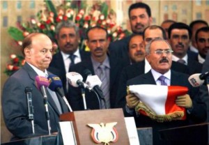 هادي يدعو اليمنيين للانتفاض في وجه الحوثي