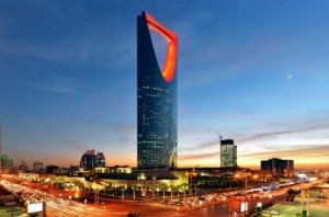 السعودية تطبق المقابل المالي على الوافدين مطلع 2018