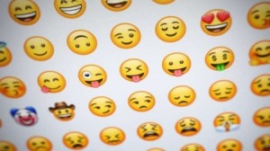 محام يهدد بمقاضاة واتس آب بسبب رمز تعبيري "بذيء"