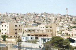 محكمة الزرقاء تصدر قراراً بإخلاء جزء من حي جناعة