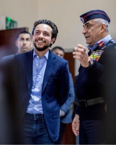 ولي العهد يزور مديرية الامن العام ويتابع تمرينا حيا